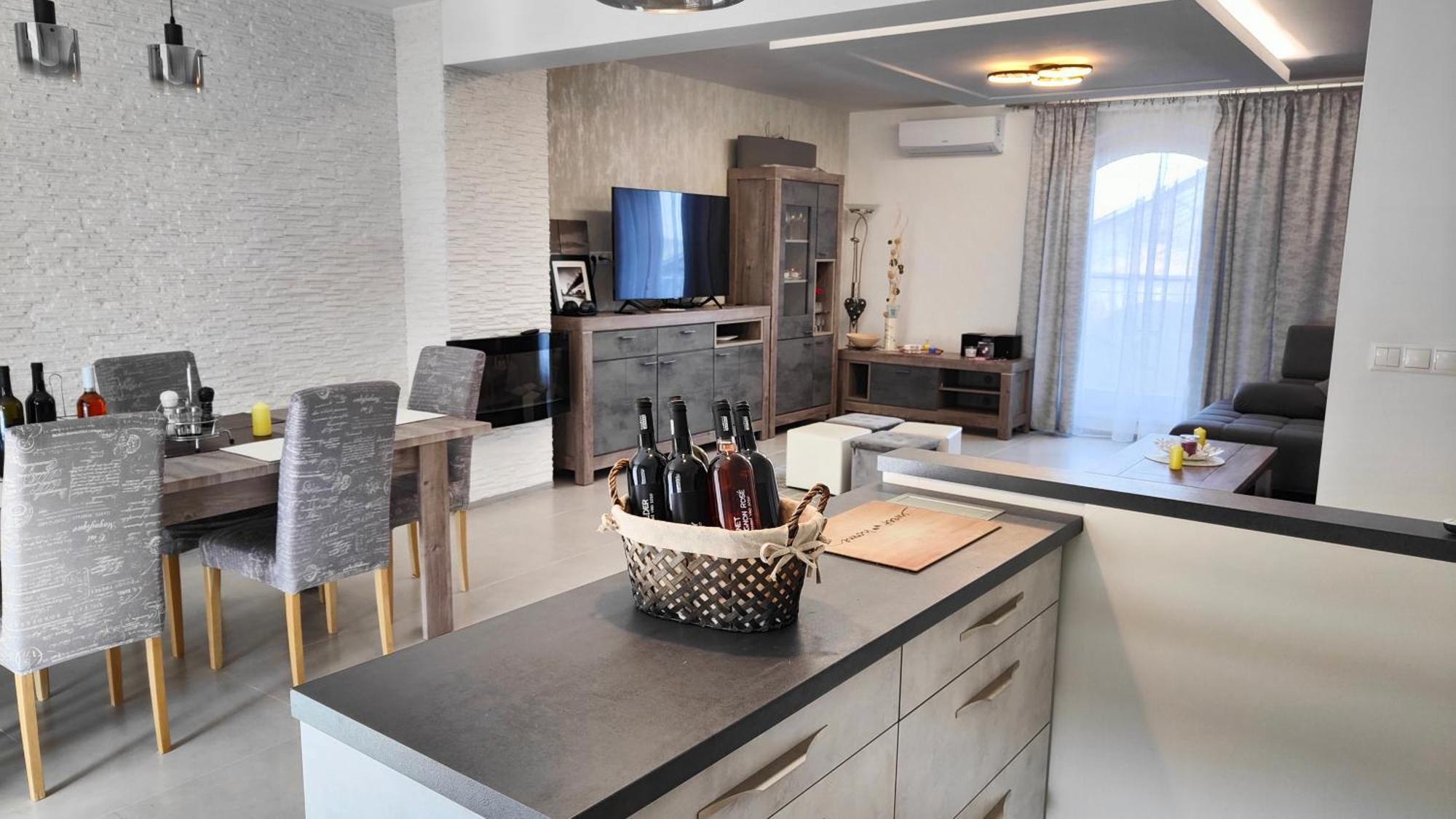 Apartmany - Vinarstvi Igor Herzan Prušánky エクステリア 写真